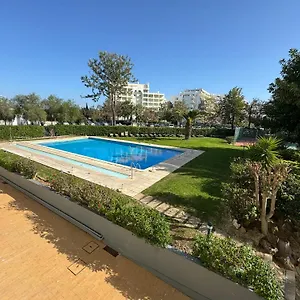 Apartment Newly Refurbished 2 Bed Appt, Vilamoura